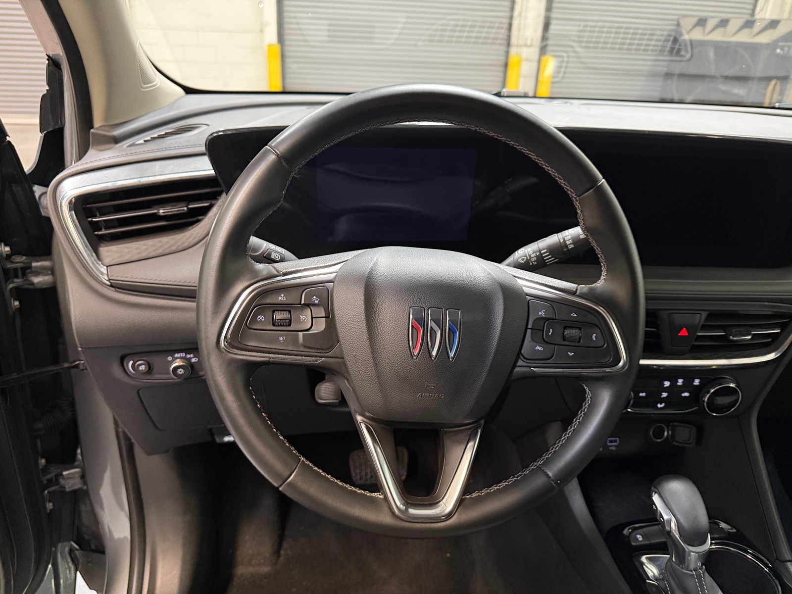 Thumbnail: 2025 Buick Encore GX - 5