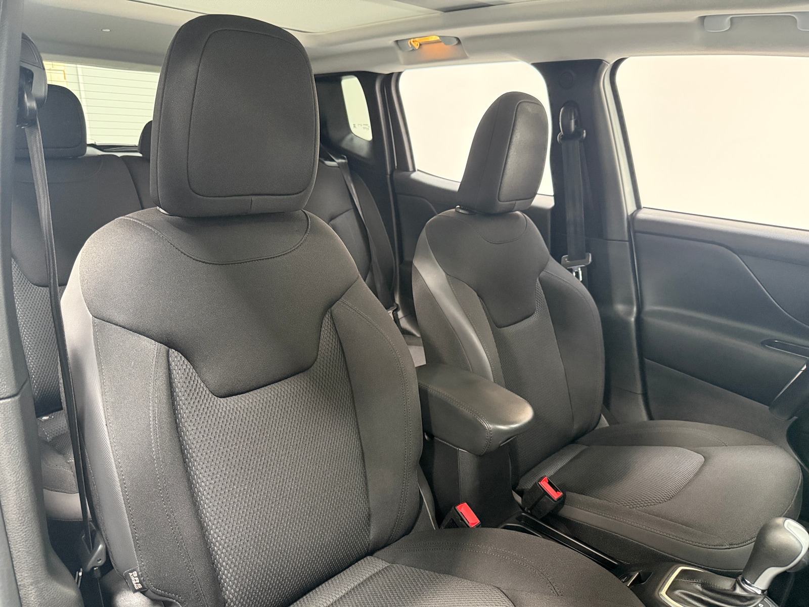Thumbnail: 2019 Jeep Renegade - 2