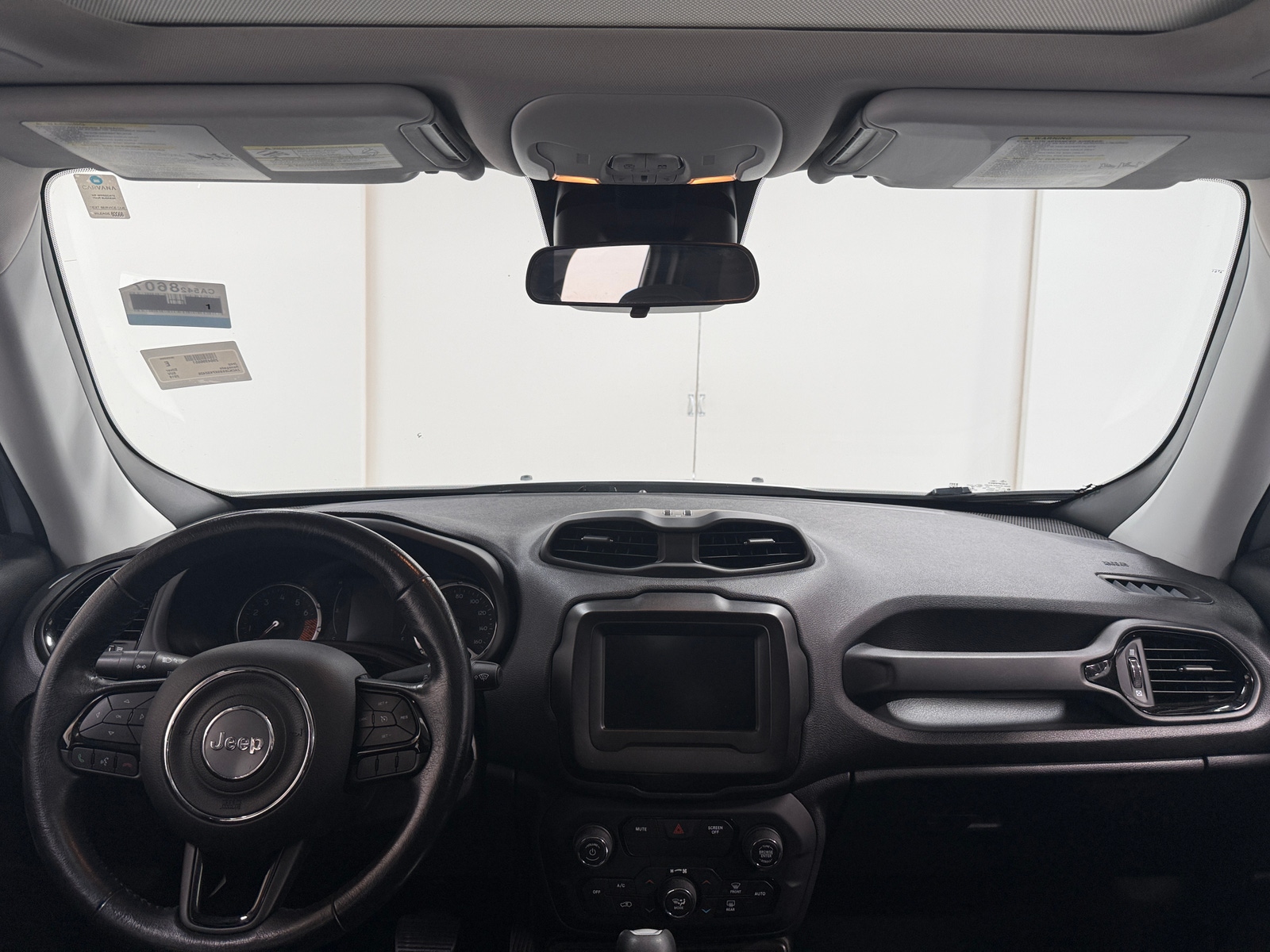 Thumbnail: 2019 Jeep Renegade - 3