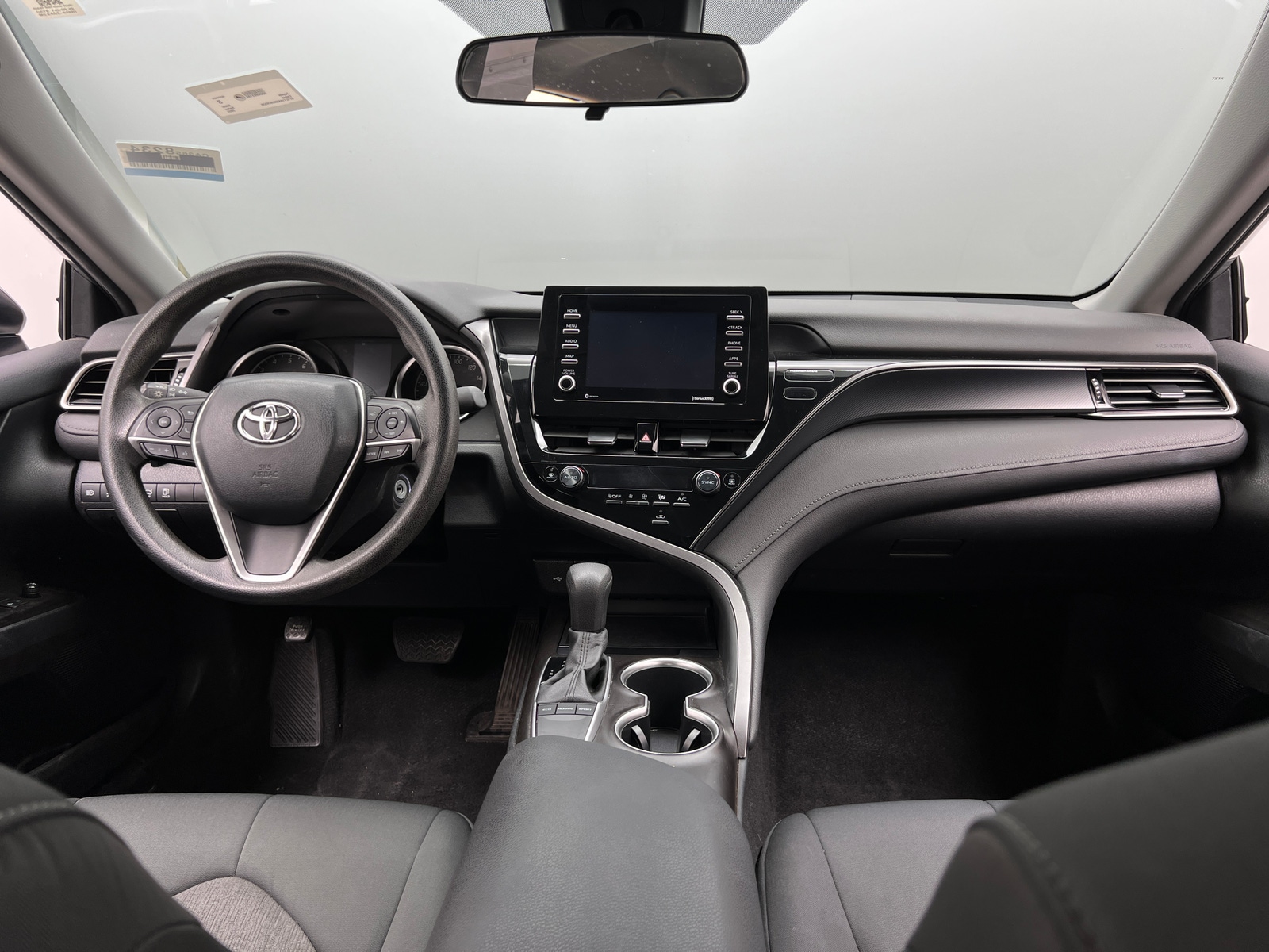 Thumbnail: 2022 Toyota Camry - 3