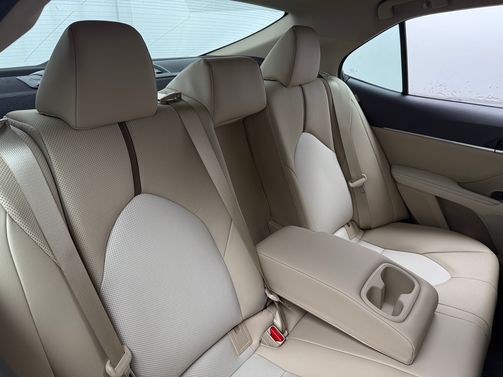 Thumbnail: 2020 Toyota Camry - 5