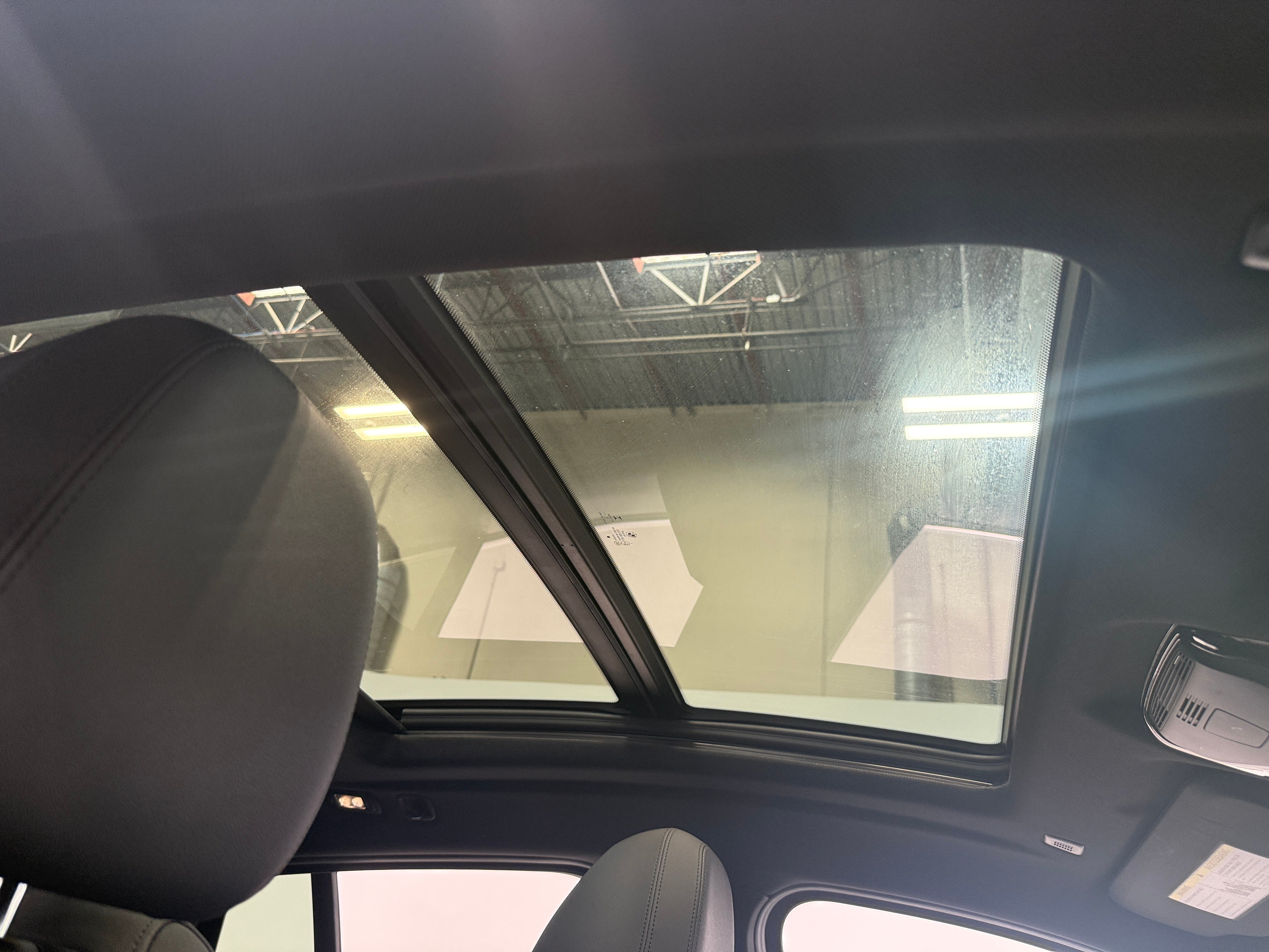 2021 BMW X4 30i - Photo 3