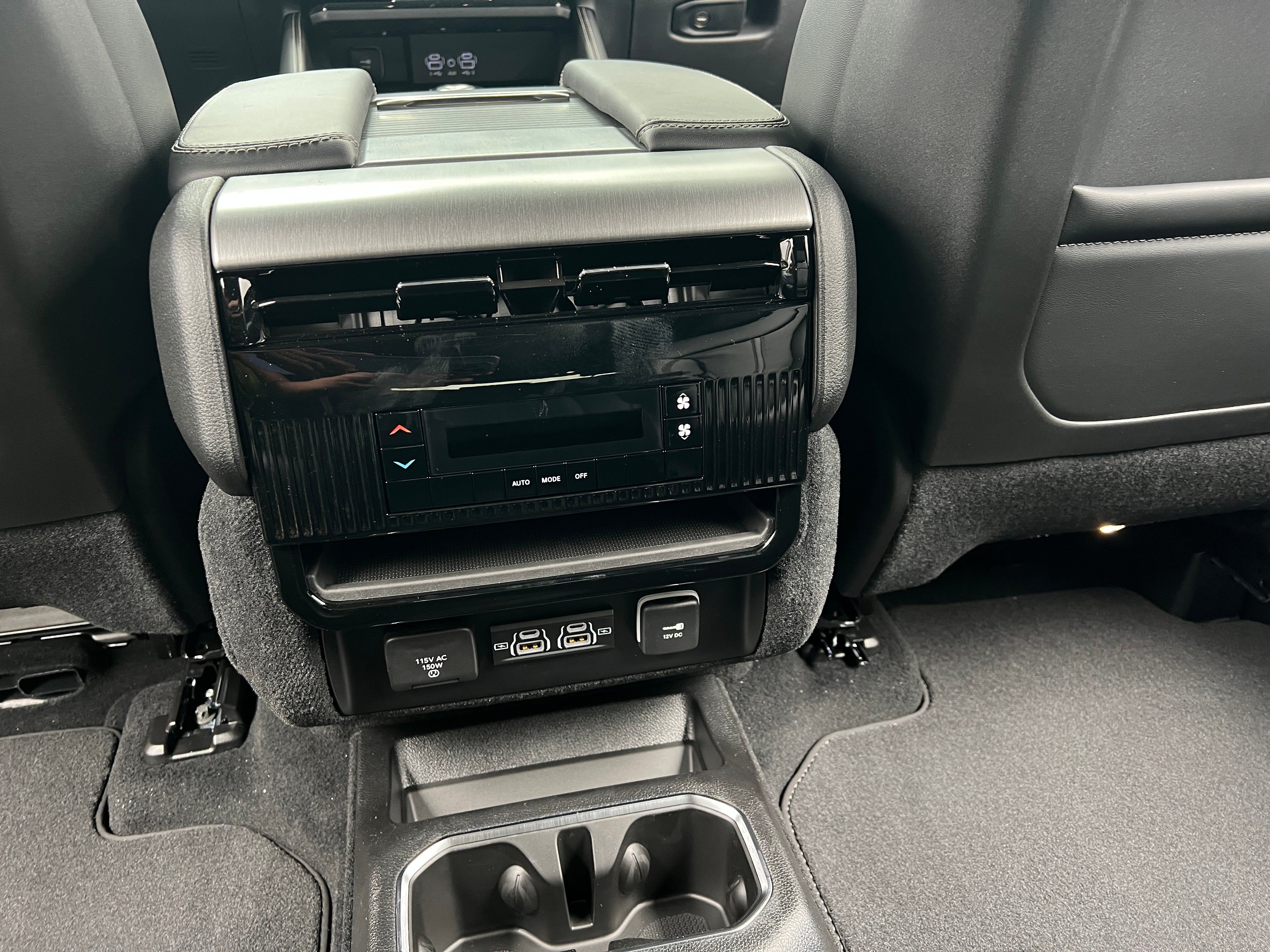 2026 Jeep Grand Wagoneer Base - Photo 5