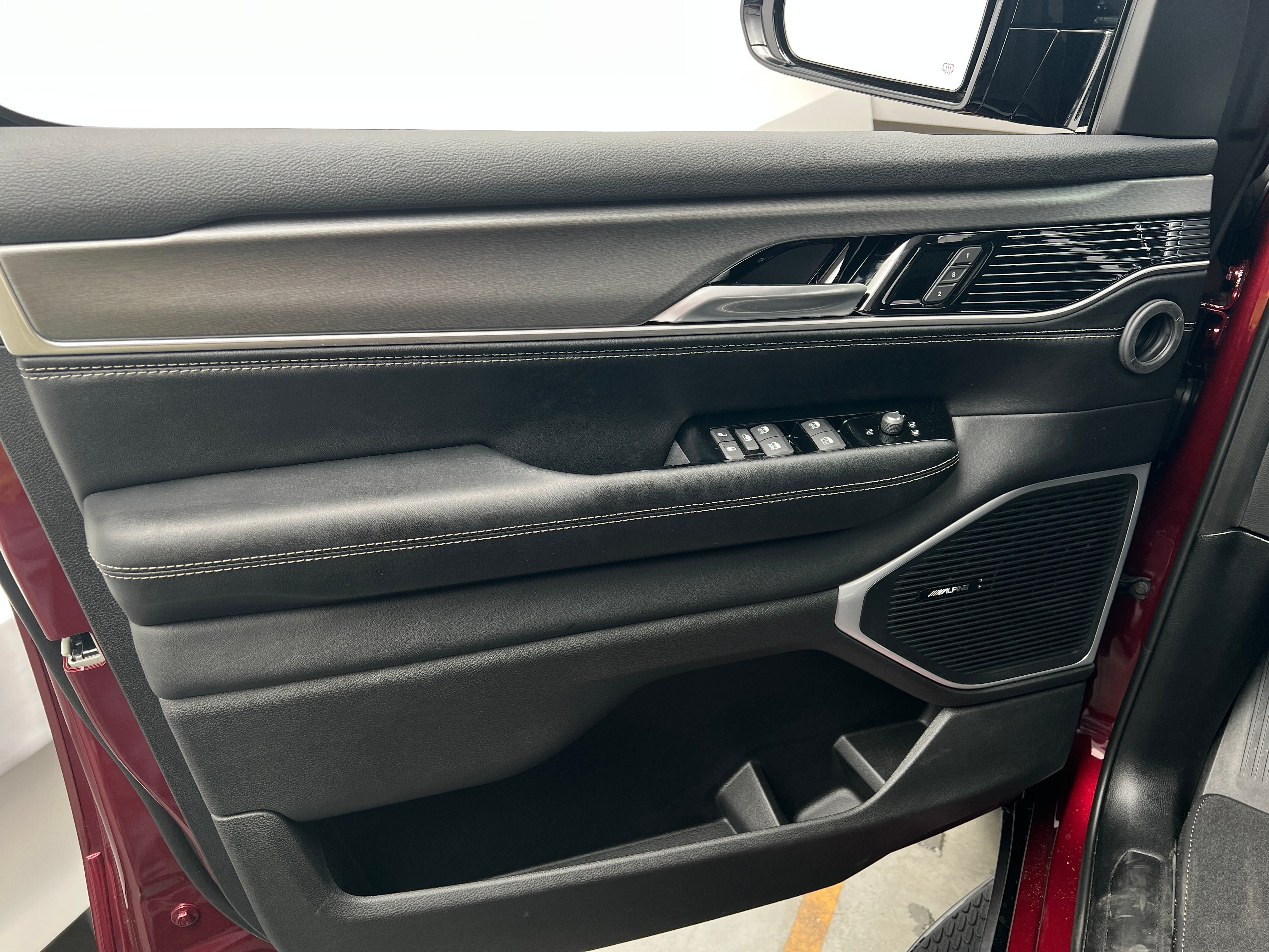2026 Jeep Grand Wagoneer Base - Photo 10