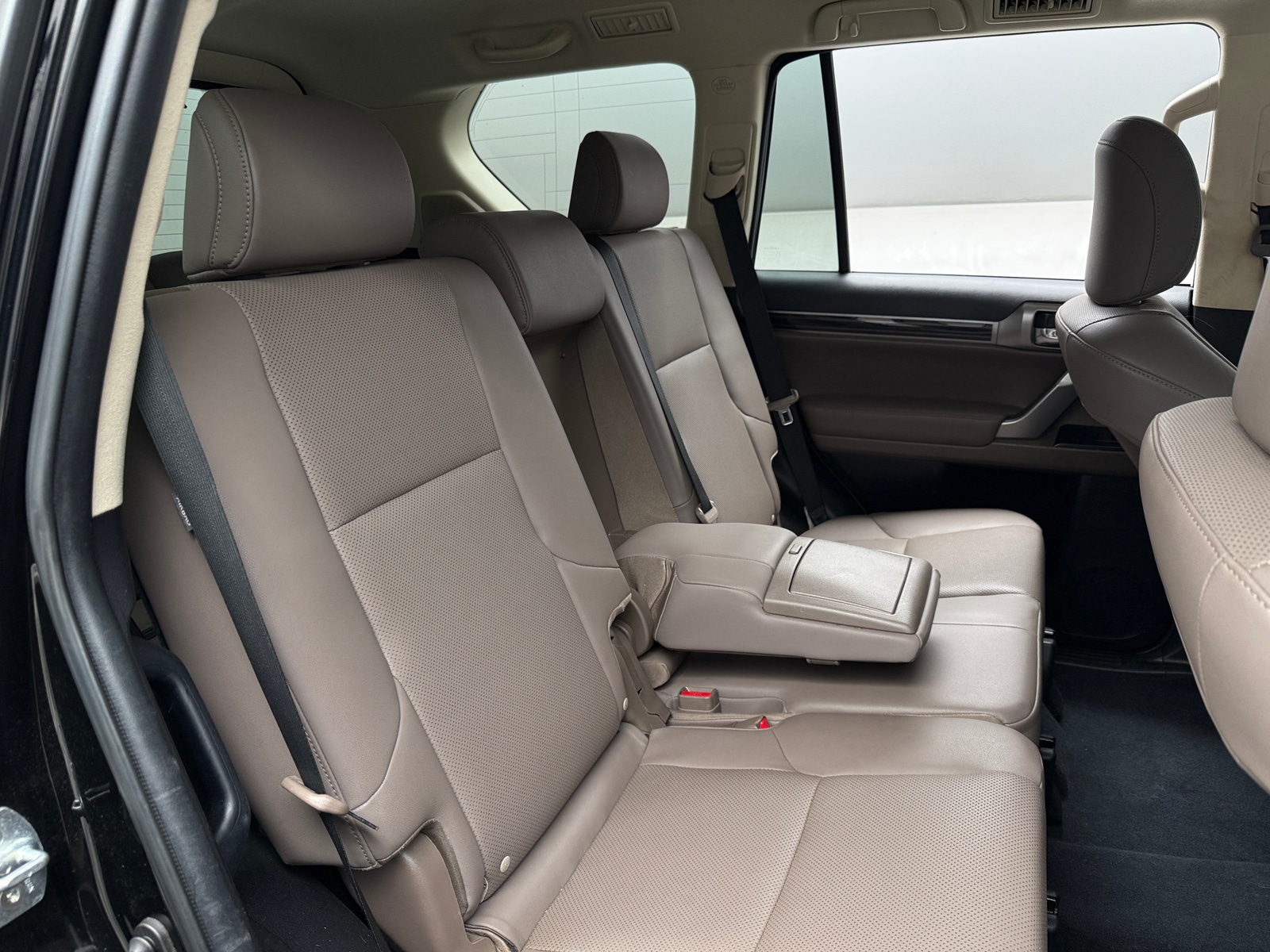 Thumbnail: 2022 Lexus GX - 5