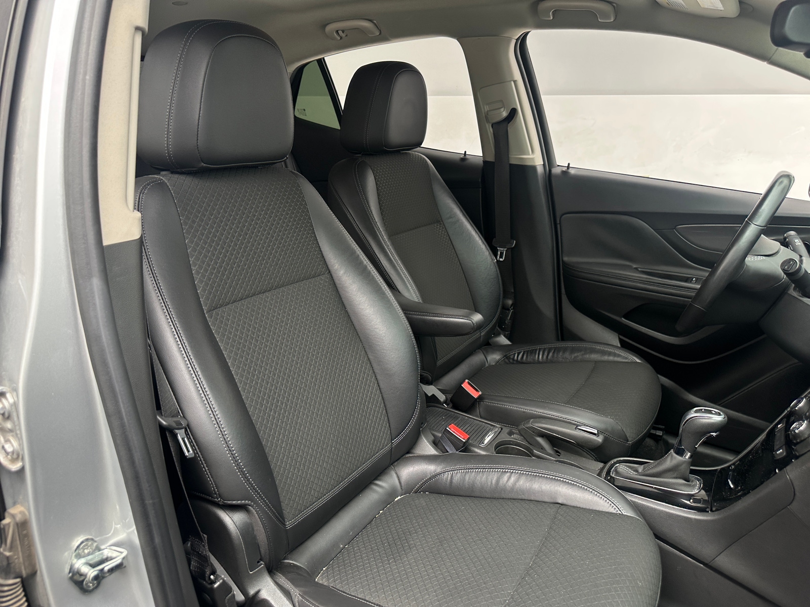 Thumbnail: 2017 Buick Encore - 2