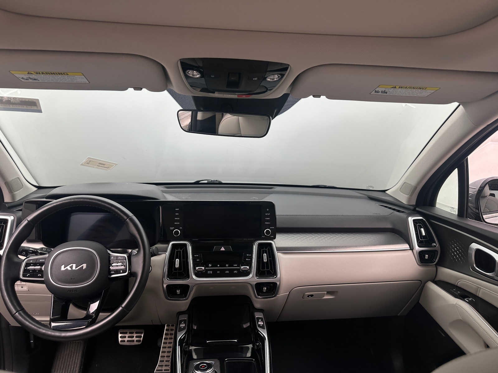 Thumbnail: 2022 Kia Sorento - 2