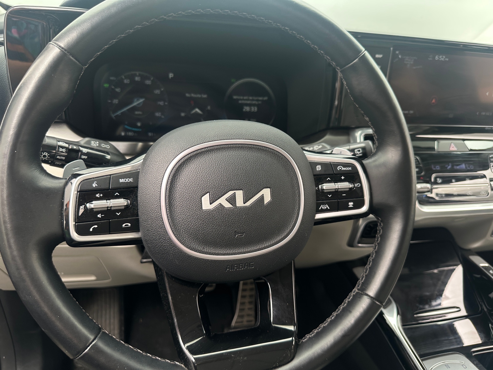 Thumbnail: 2022 Kia Sorento - 4