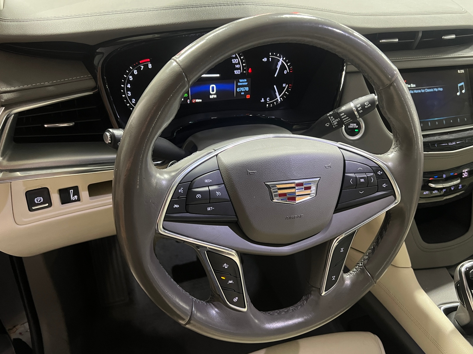 Thumbnail: 2019 Cadillac XT5 - 4