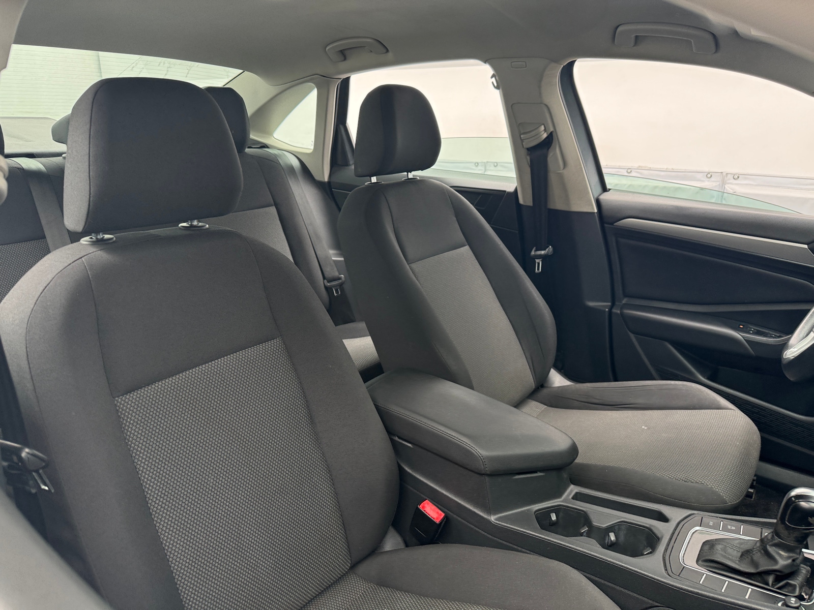 Thumbnail: 2019 Volkswagen Jetta - 2