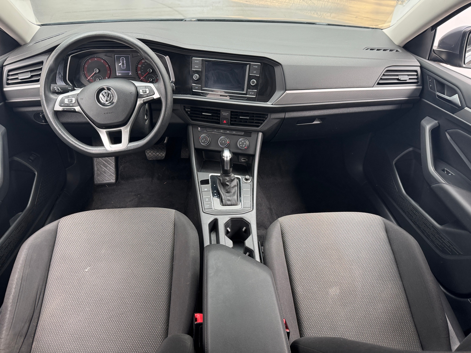 Thumbnail: 2019 Volkswagen Jetta - 3
