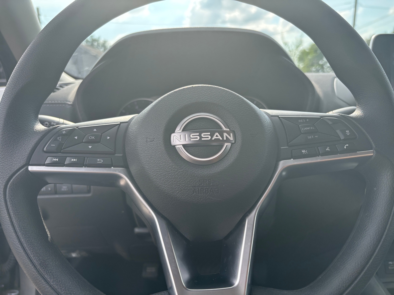 Thumbnail: 2025 Nissan Sentra - 4