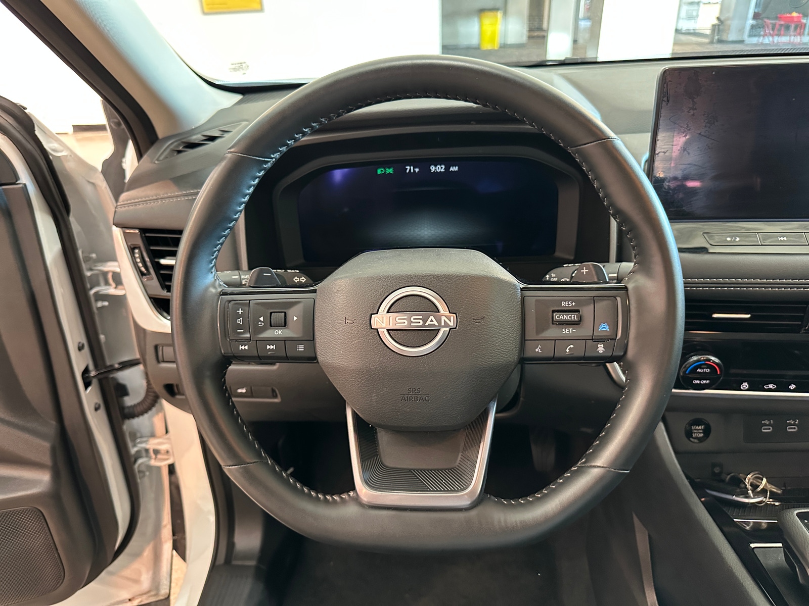 Thumbnail: 2026 Nissan Rogue - 5