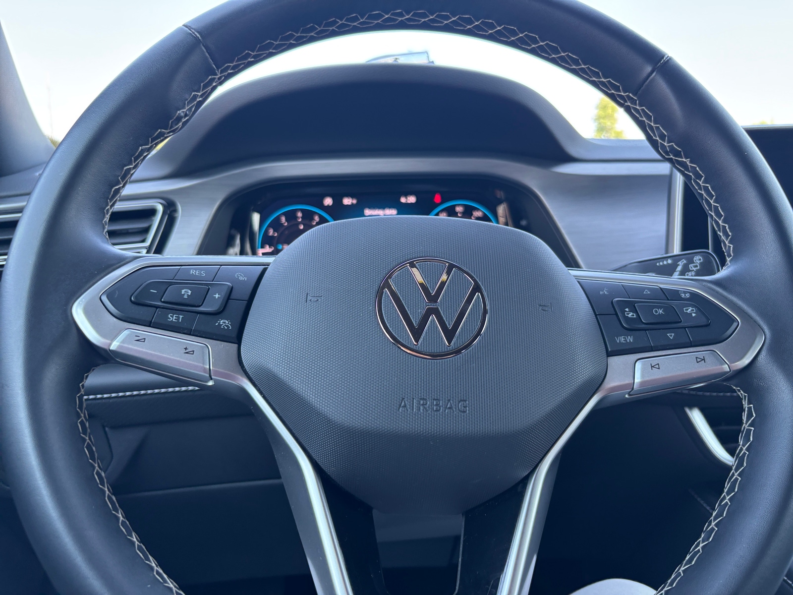 Thumbnail: 2025 Volkswagen Atlas - 4