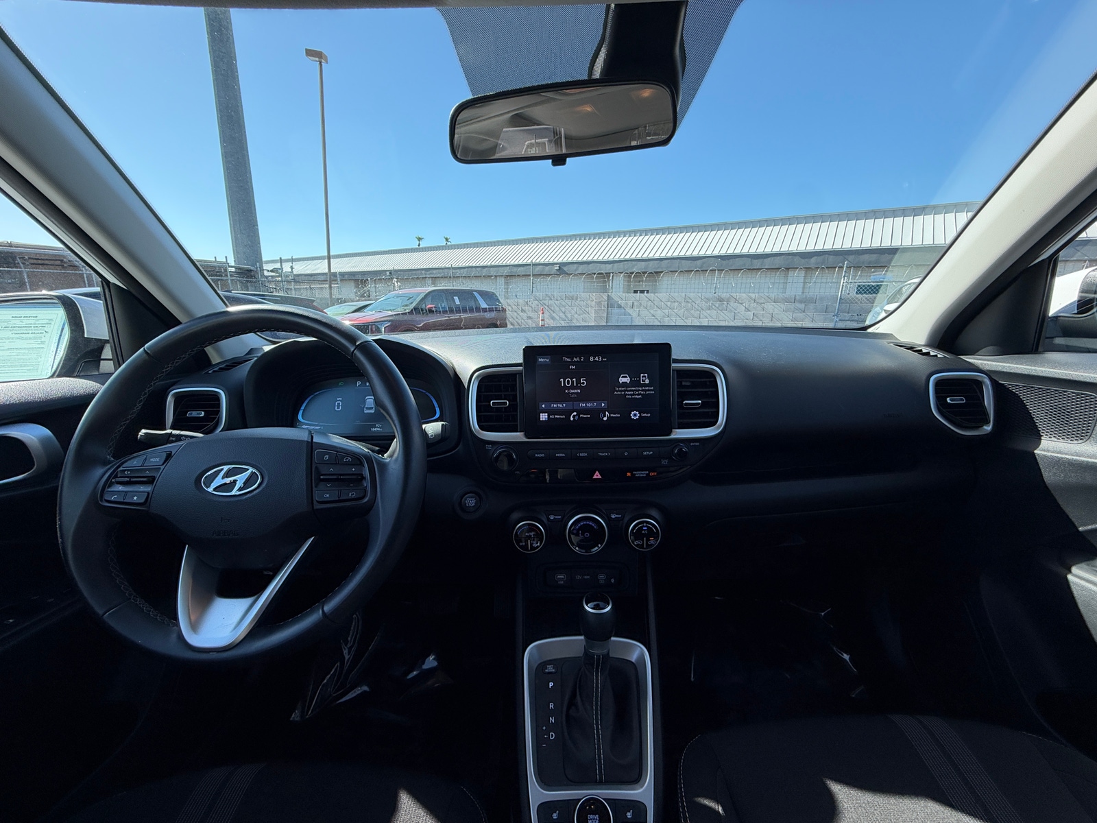 Thumbnail: 2026 Hyundai Venue - 3