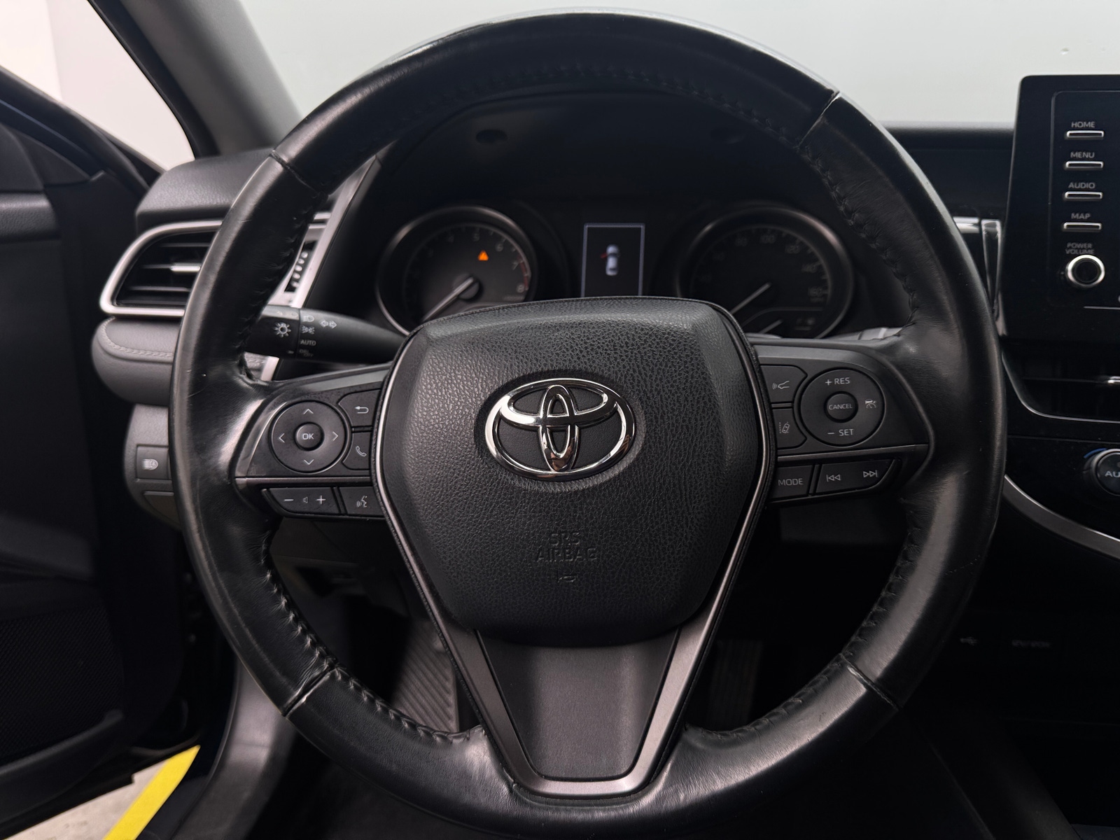 Thumbnail: 2021 Toyota Camry - 4