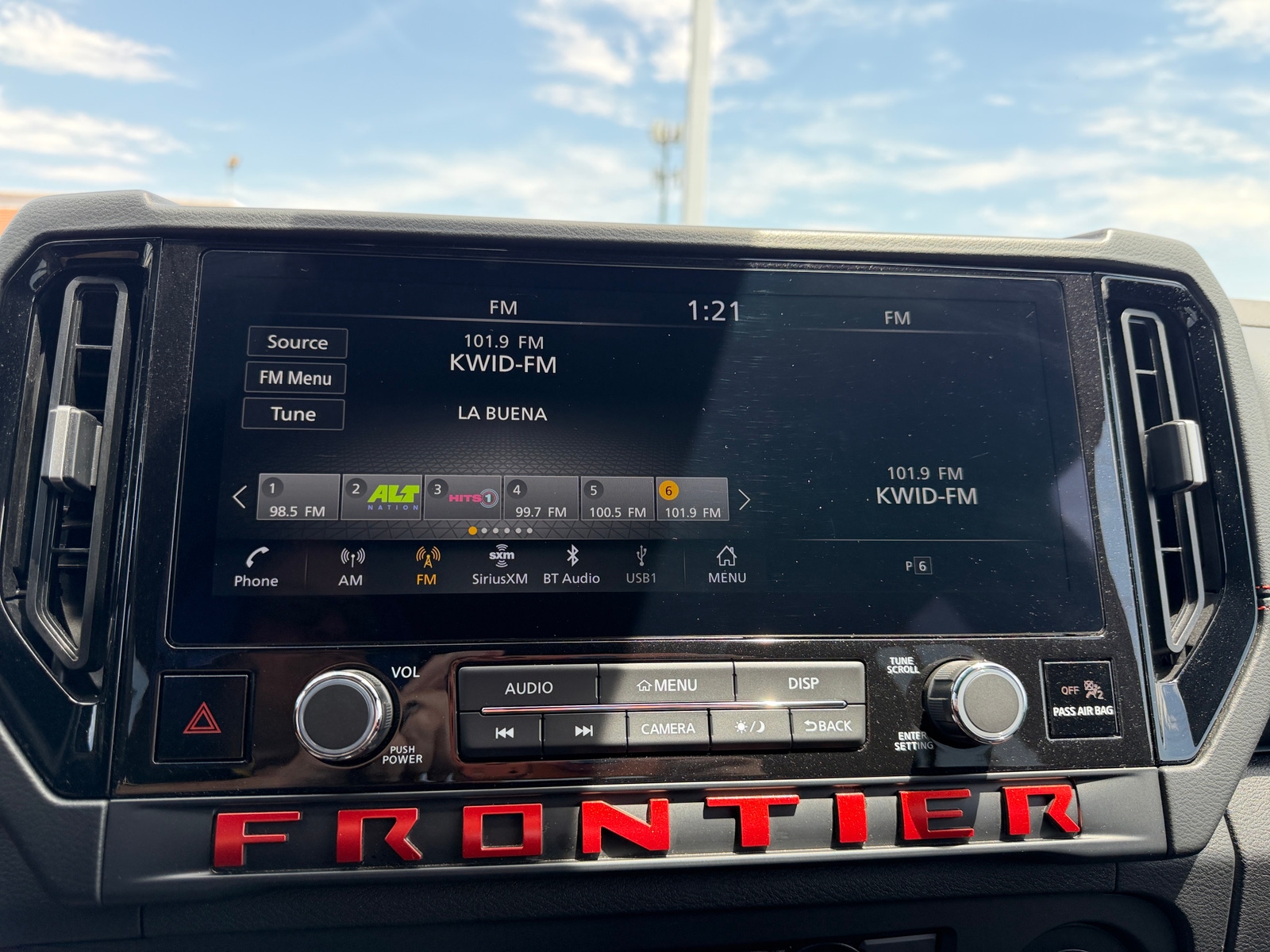 Thumbnail: 2026 Nissan Frontier - 4