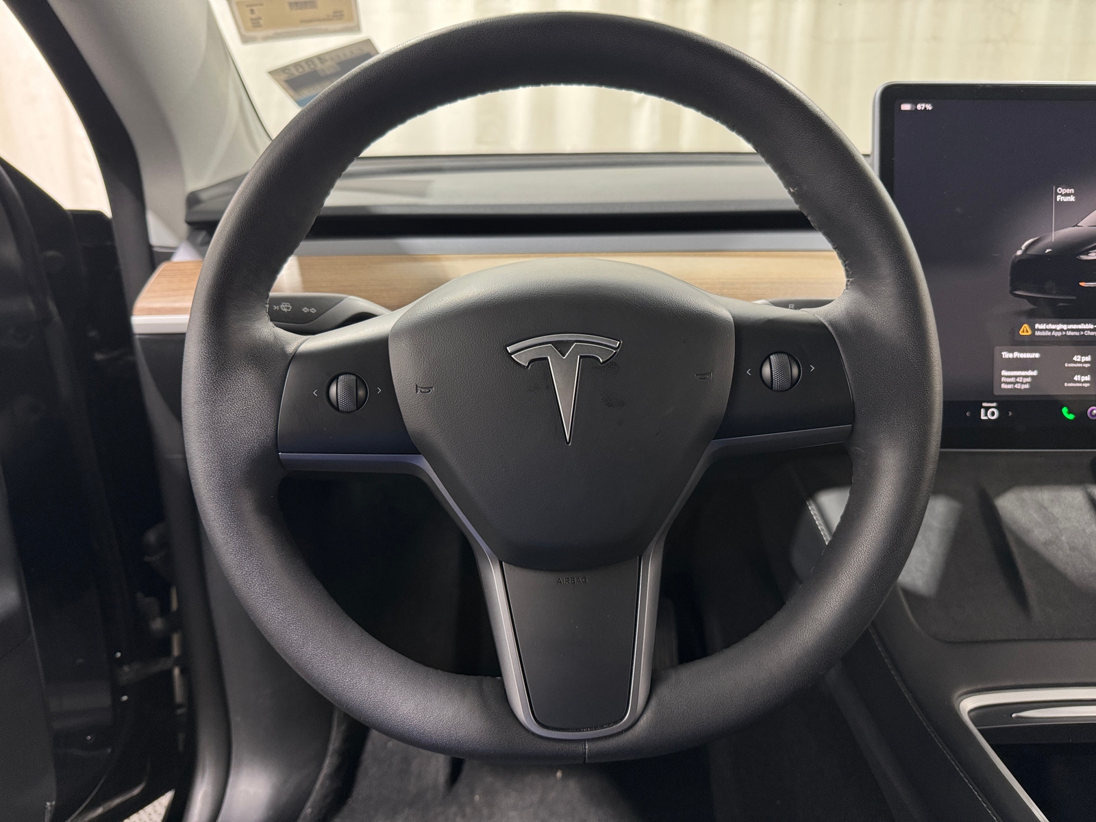 Thumbnail: 2023 Tesla Model Y - 4
