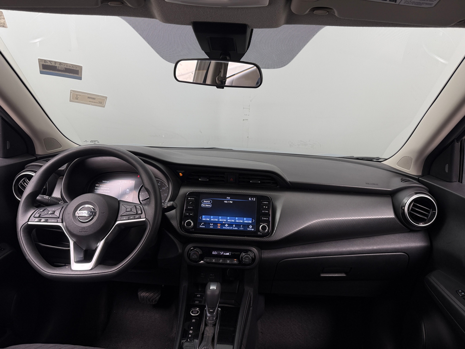 Thumbnail: 2021 Nissan Kicks - 3