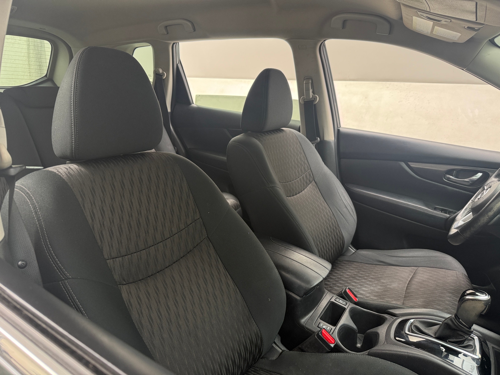 Thumbnail: 2018 Nissan Rogue - 2