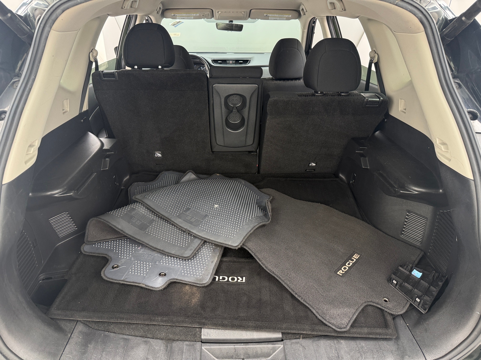 Thumbnail: 2018 Nissan Rogue - 7