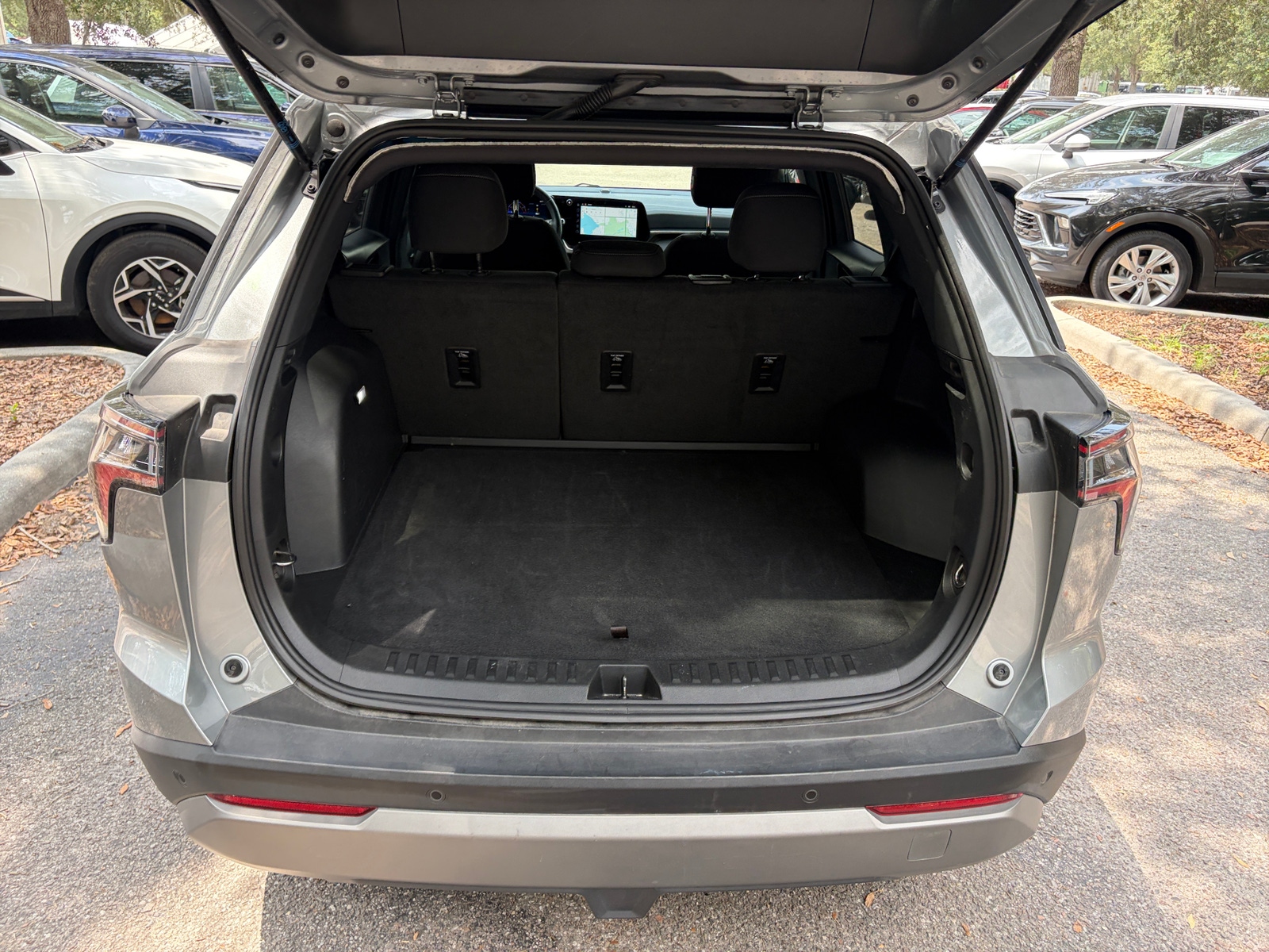 Thumbnail: 2025 Chevrolet Equinox - 6