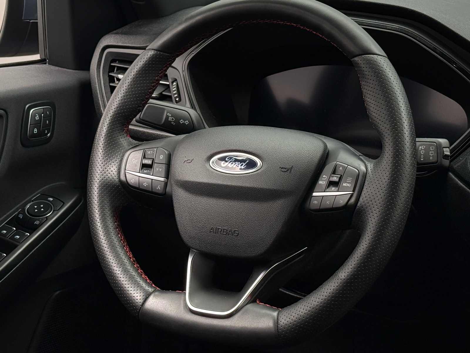 Thumbnail: 2024 Ford Escape - 5