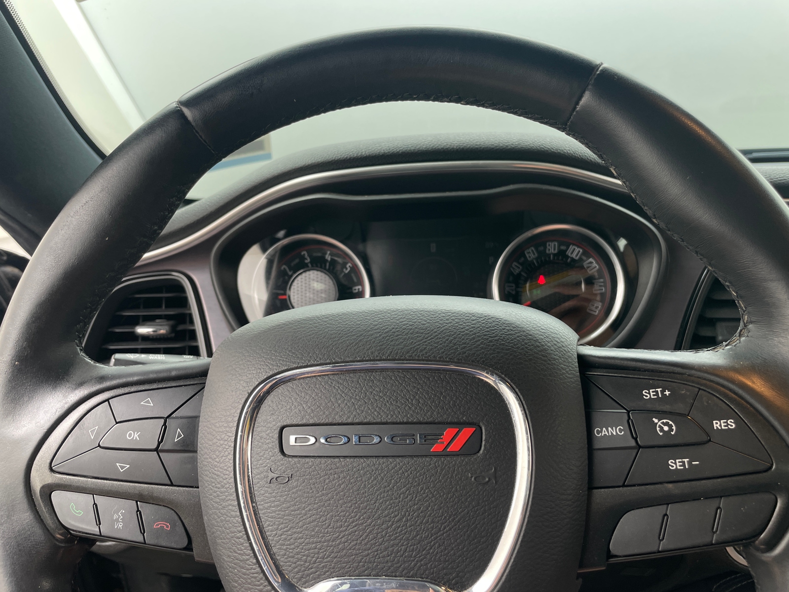Thumbnail: 2016 Dodge Challenger - 4