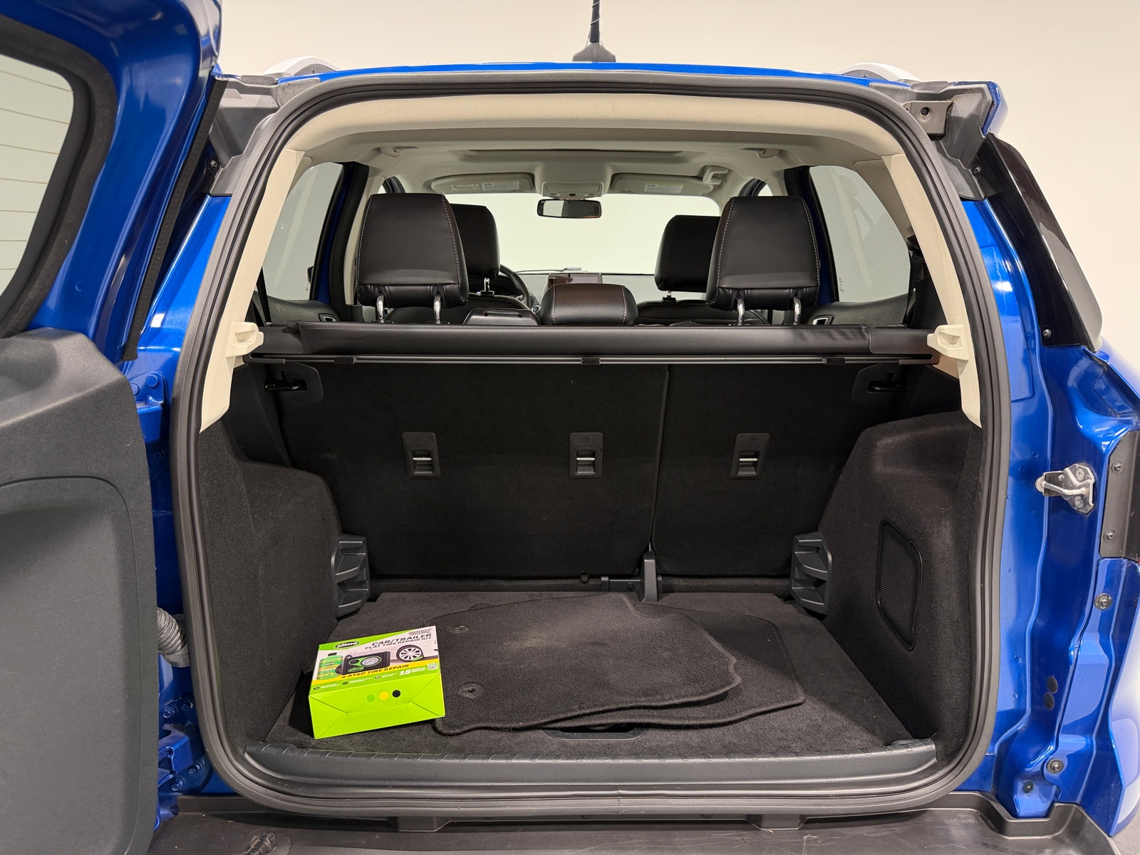 Thumbnail: 2018 Ford EcoSport - 6