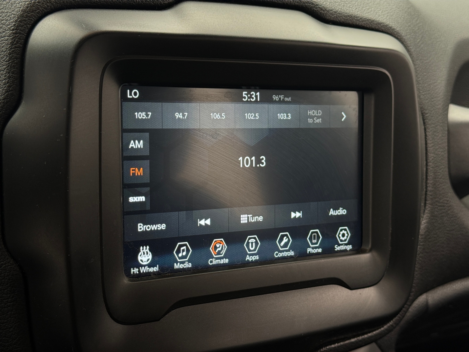 Thumbnail: 2018 Jeep Renegade - 4