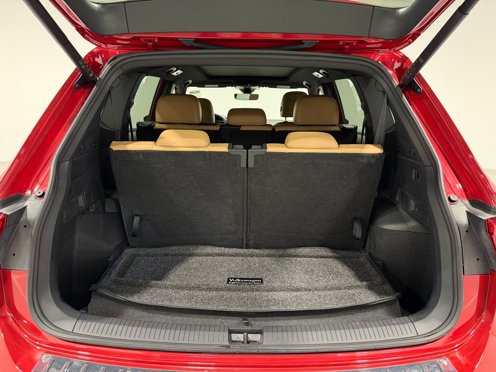 Thumbnail: 2024 Volkswagen Tiguan - 6