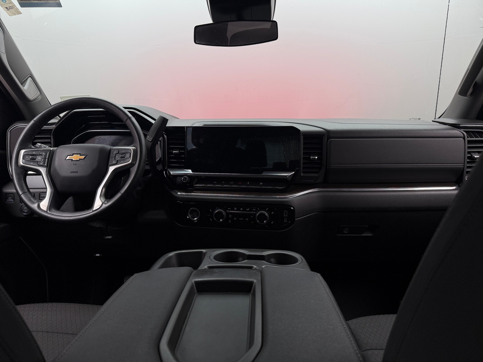 Thumbnail: 2024 Chevrolet Silverado 1500 - 3