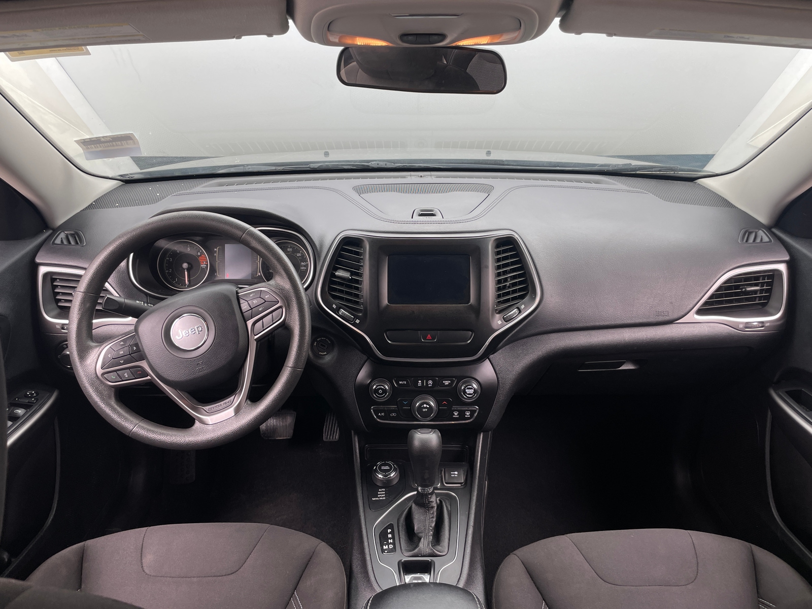 Thumbnail: 2020 Jeep Cherokee - 3