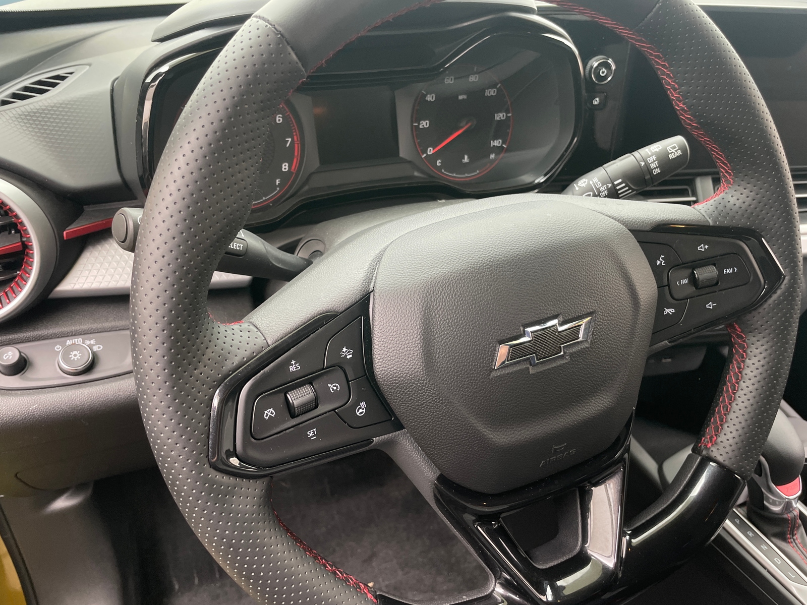 Thumbnail: 2024 Chevrolet Trax - 5