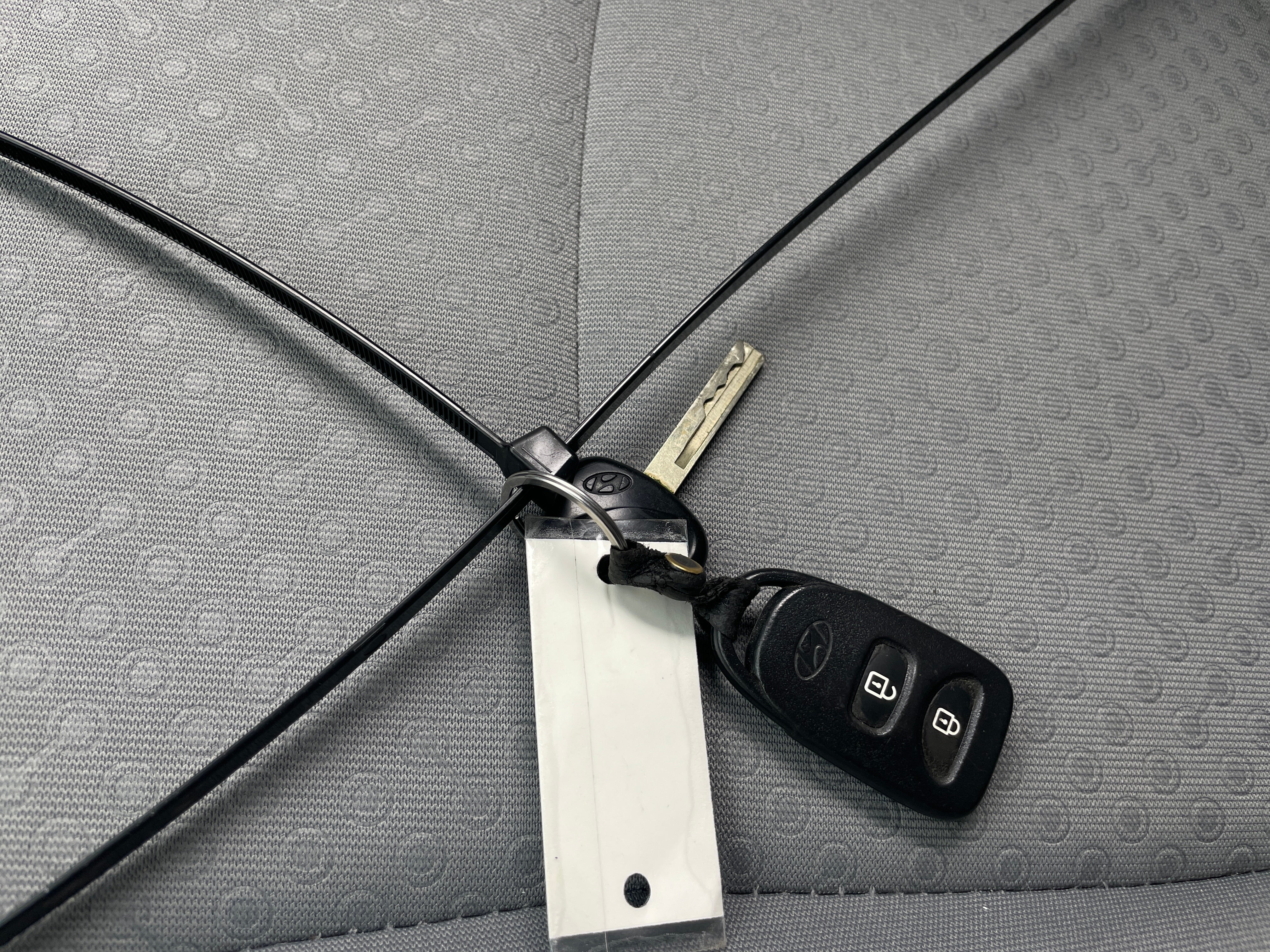 Used 2014 Hyundai Accent SE with VIN KMHCU5AE8EU164133 for sale in Colonial Heights, VA