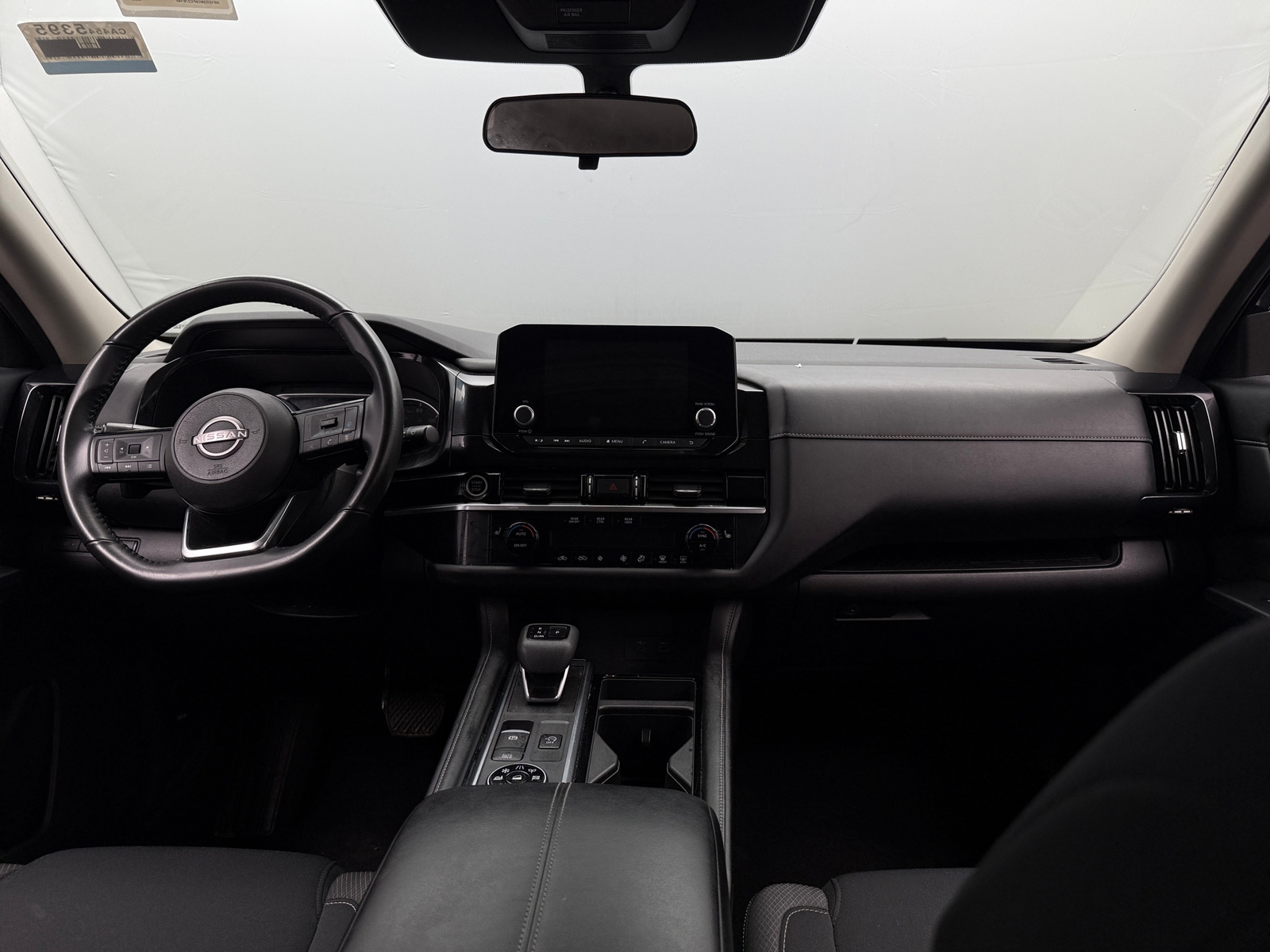 Thumbnail: 2023 Nissan Pathfinder - 3
