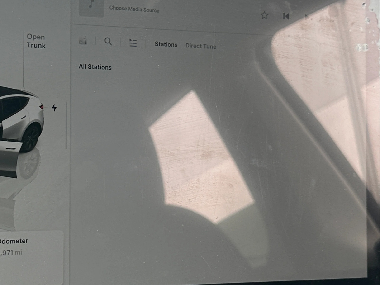 Thumbnail: 2025 Tesla Model Y - 3