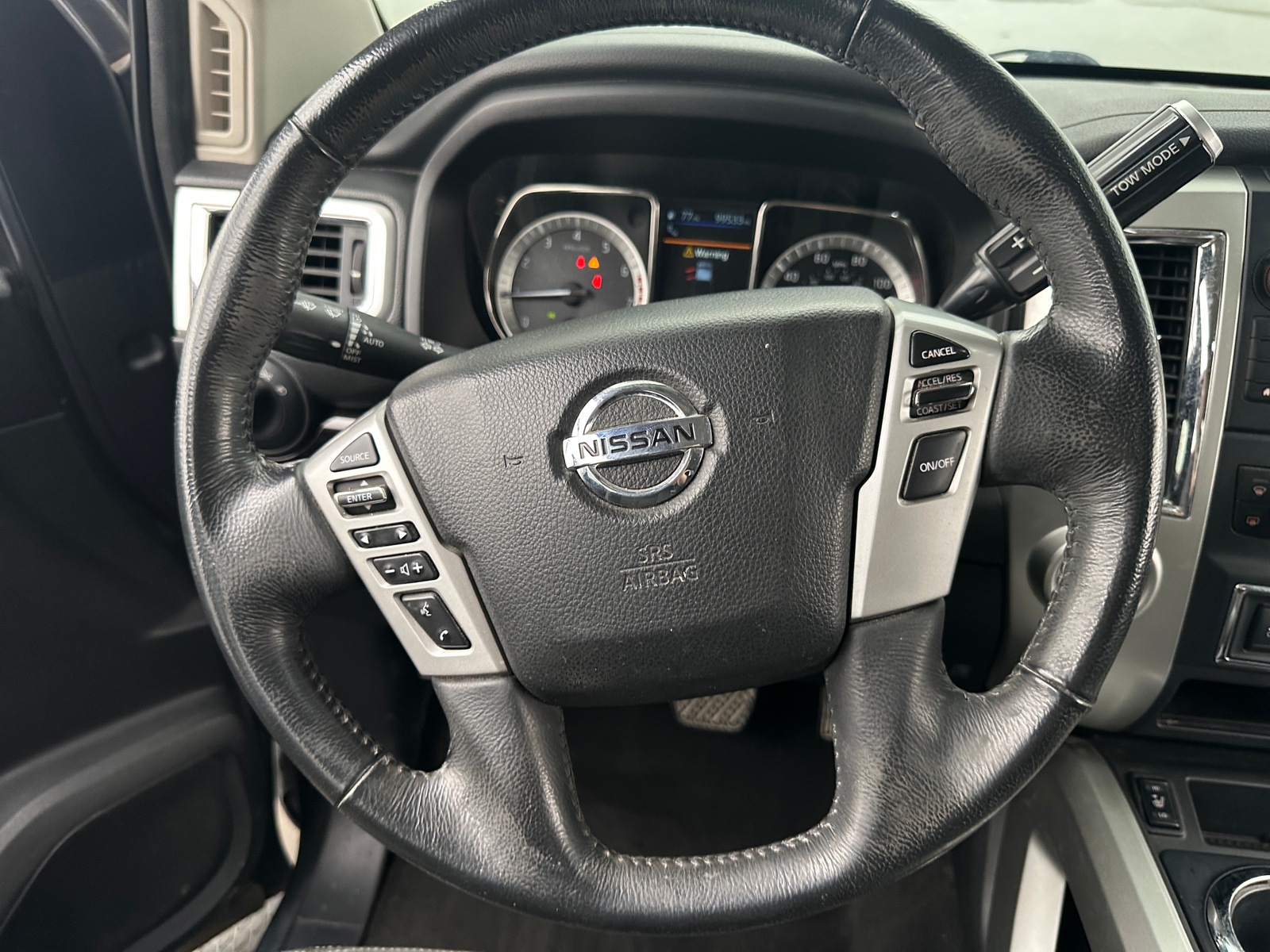 Thumbnail: 2019 Nissan Titan - 5