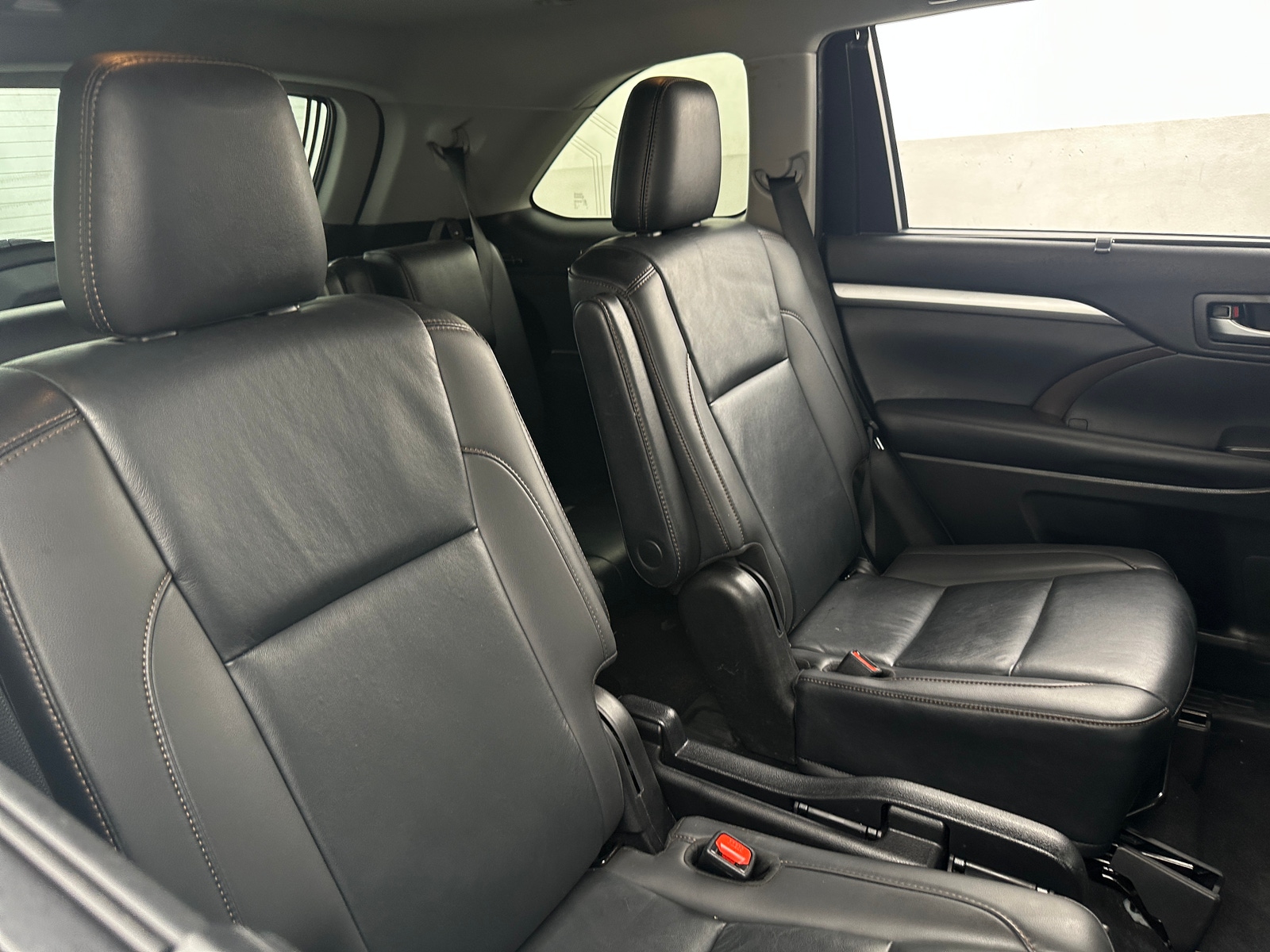 Thumbnail: 2019 Toyota Highlander - 5
