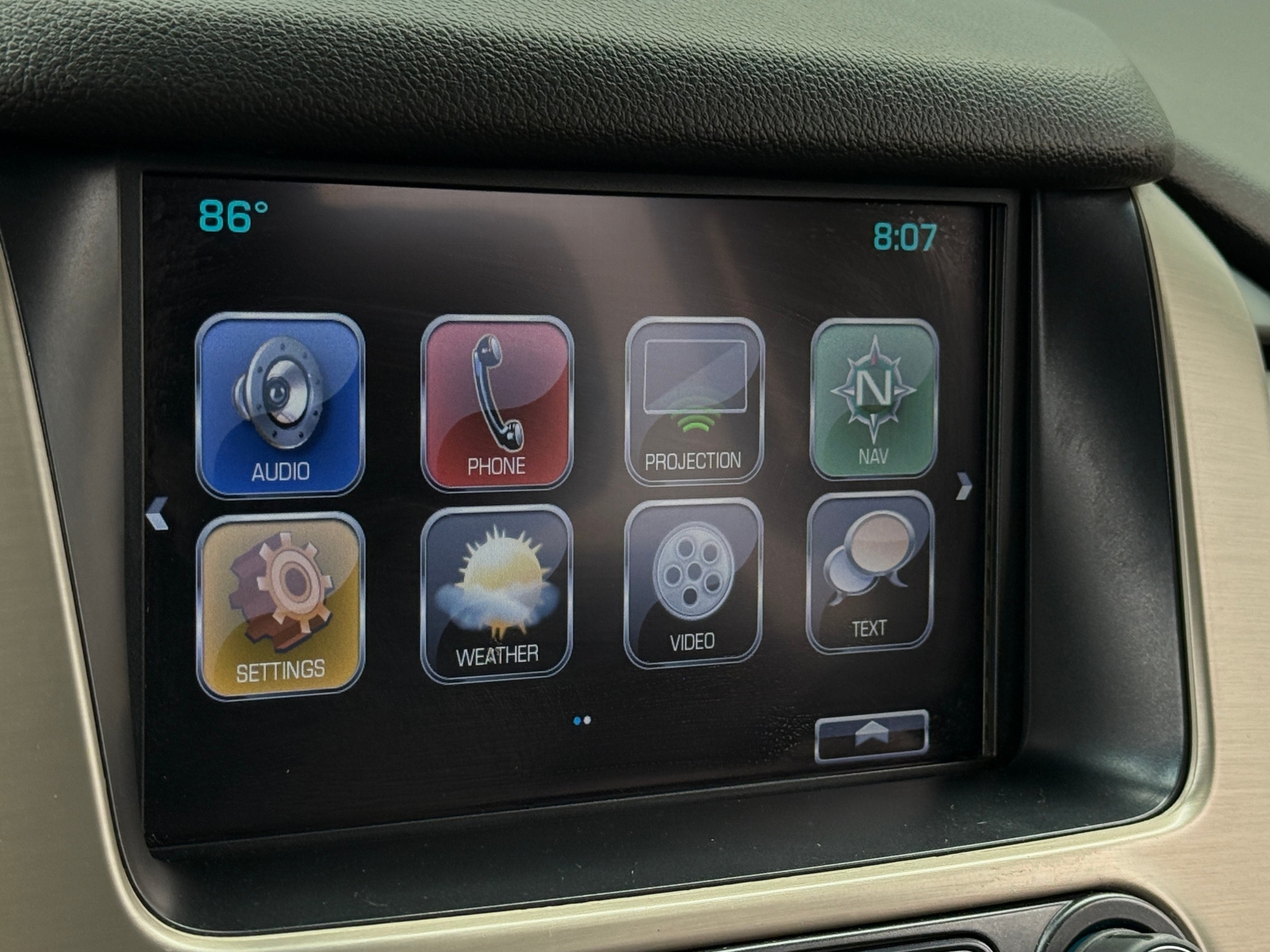 Thumbnail: 2017 GMC Yukon - 3
