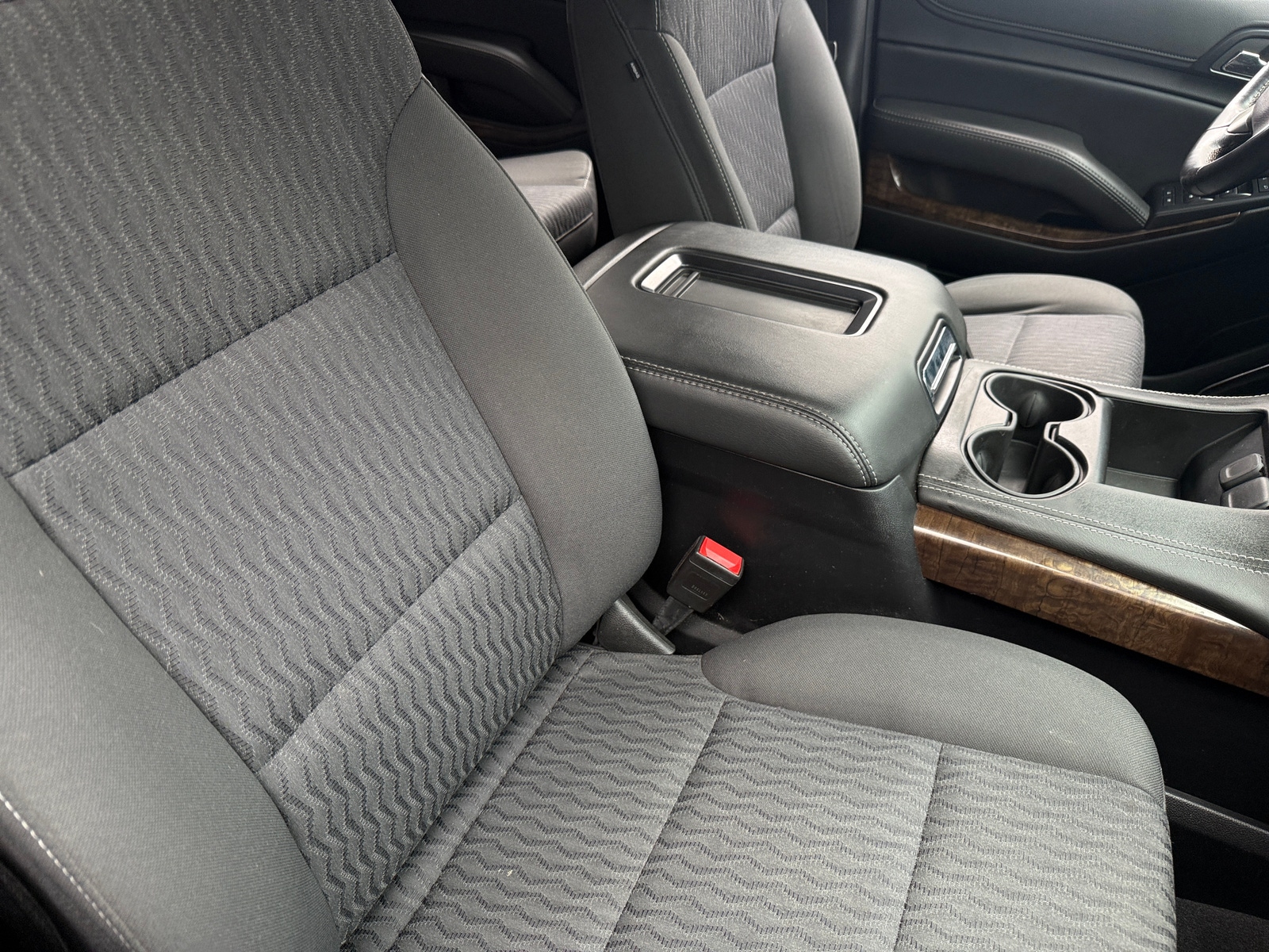 Thumbnail: 2020 Chevrolet Tahoe - 2
