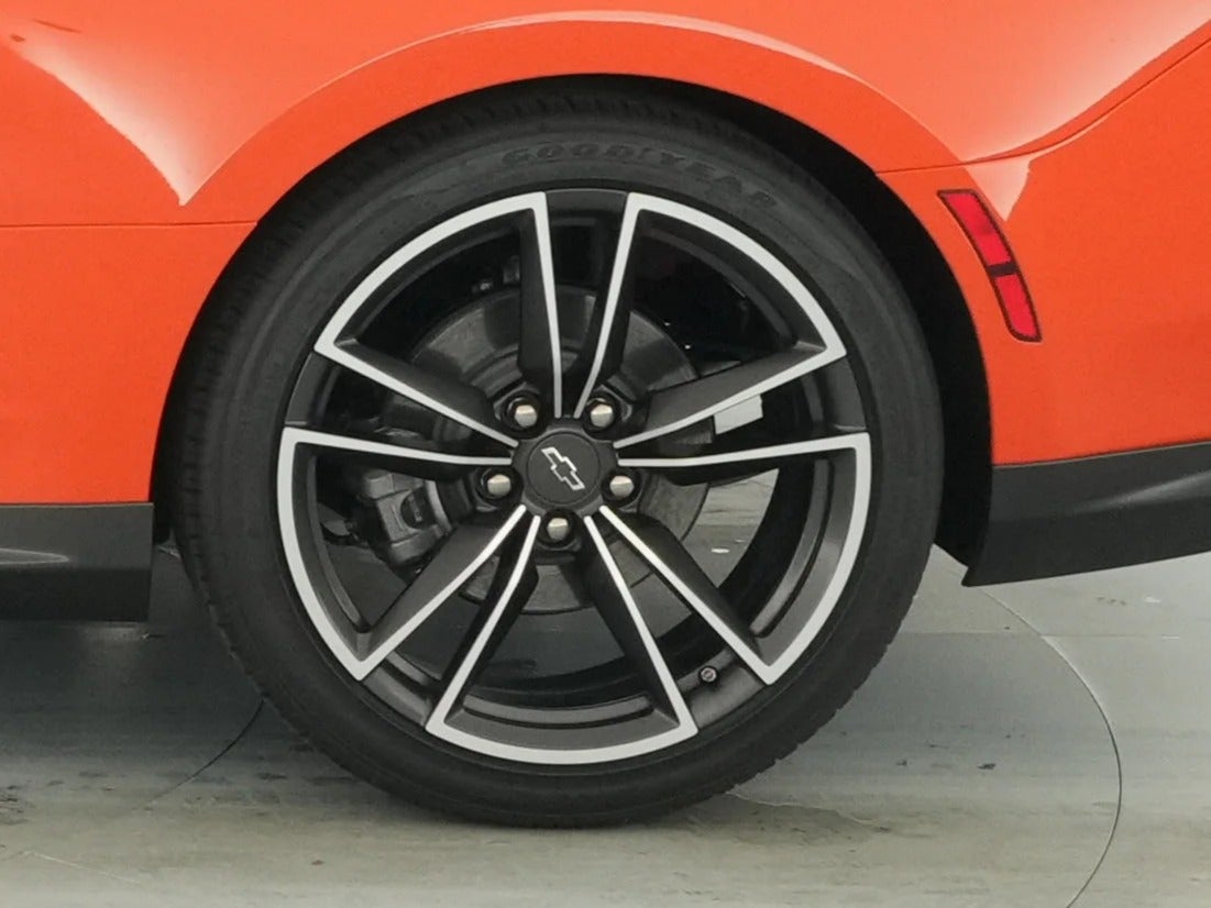 2018 Chevrolet Camaro 2LT - Photo 15
