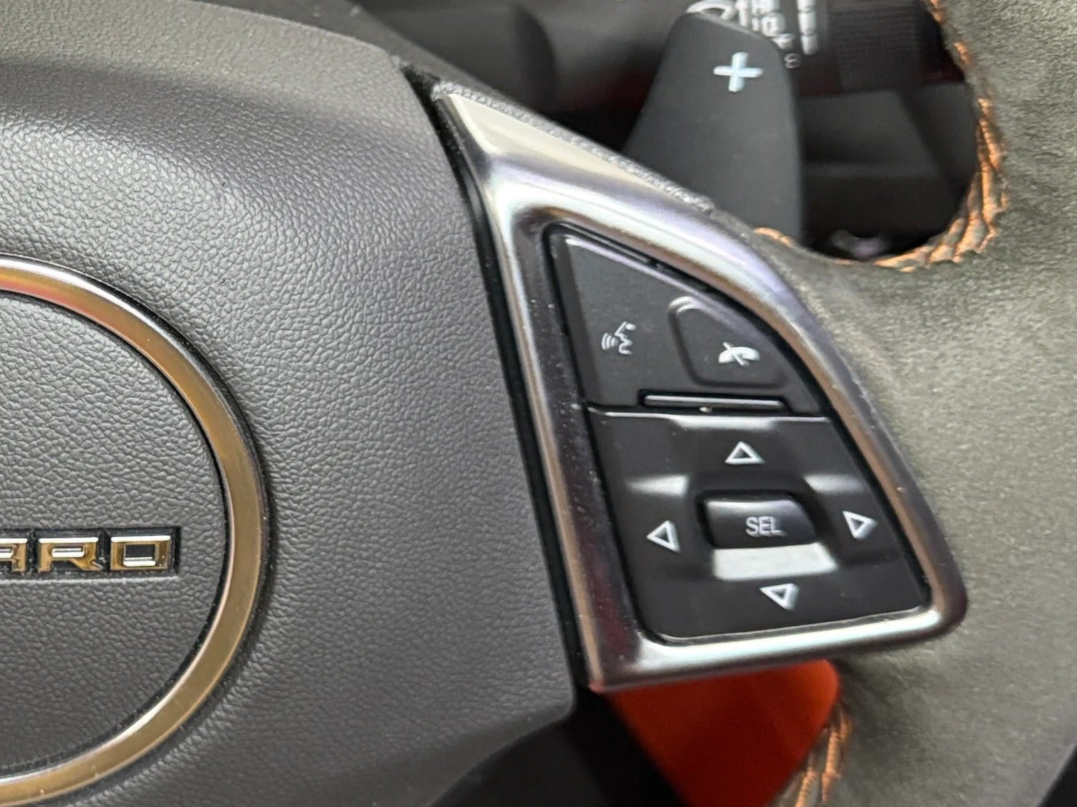 2018 Chevrolet Camaro 2LT - Photo 16