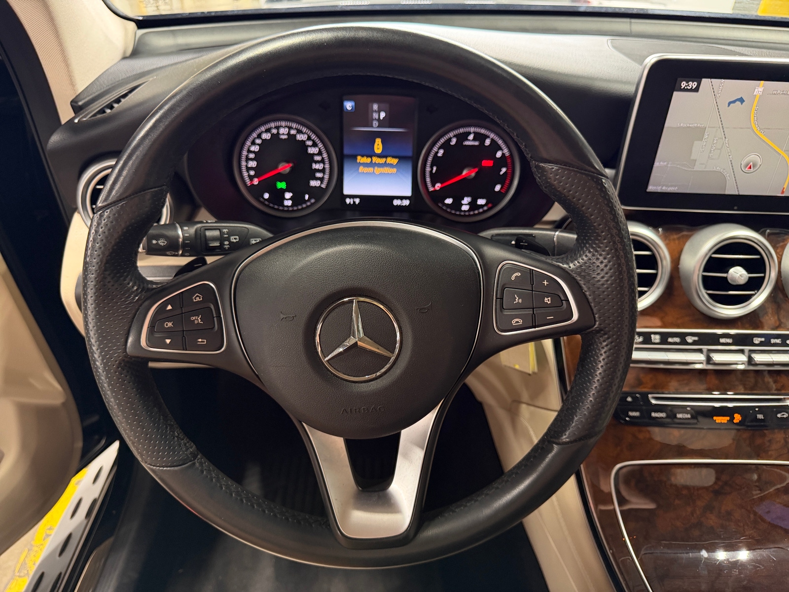 Thumbnail: 2016 Mercedes-Benz GLC - 4