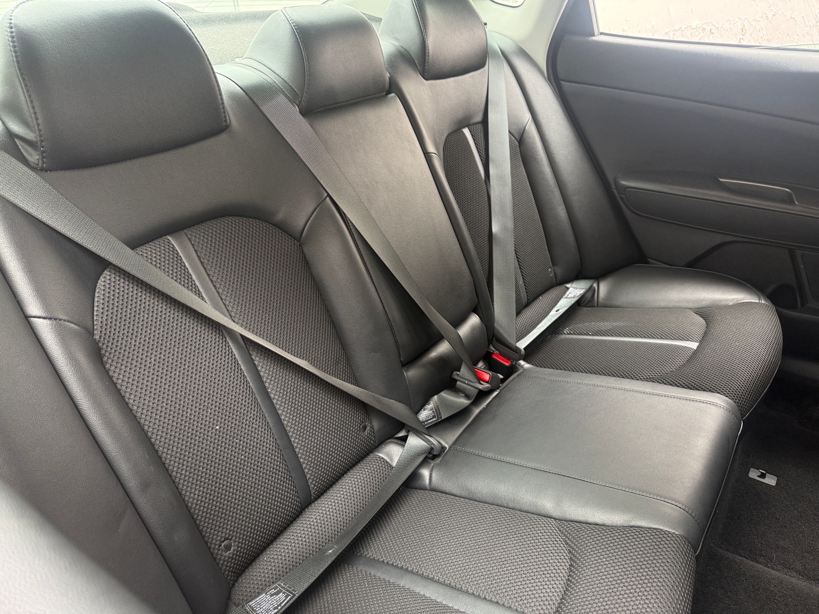 Thumbnail: 2019 Kia Optima - 6