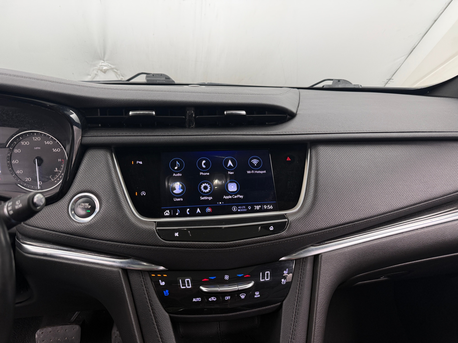 Thumbnail: 2023 Cadillac XT5 - 3
