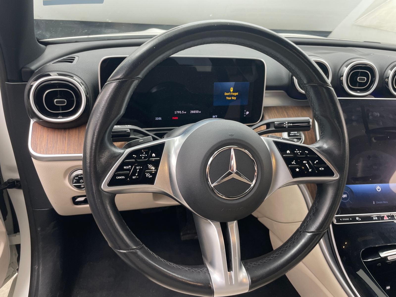 Thumbnail: 2025 Mercedes-Benz C-Class - 4