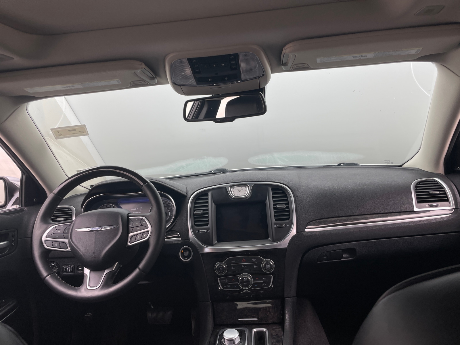 Thumbnail: 2018 Chrysler 300 - 2