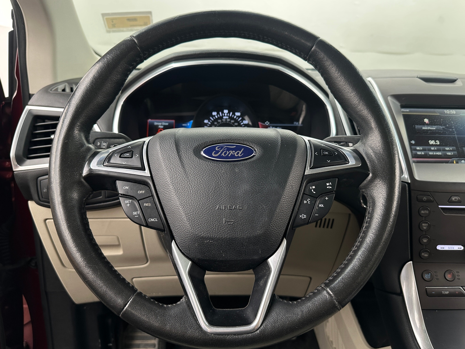 Thumbnail: 2015 Ford Edge - 4