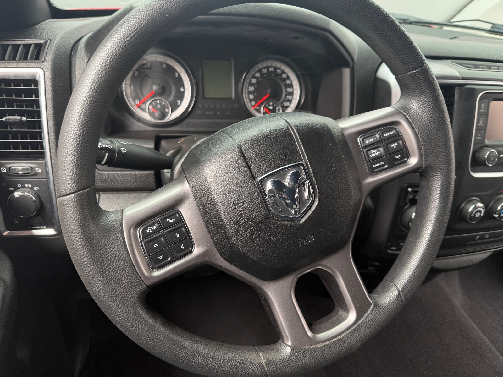 Thumbnail: 2022 RAM 1500 Classic - 5
